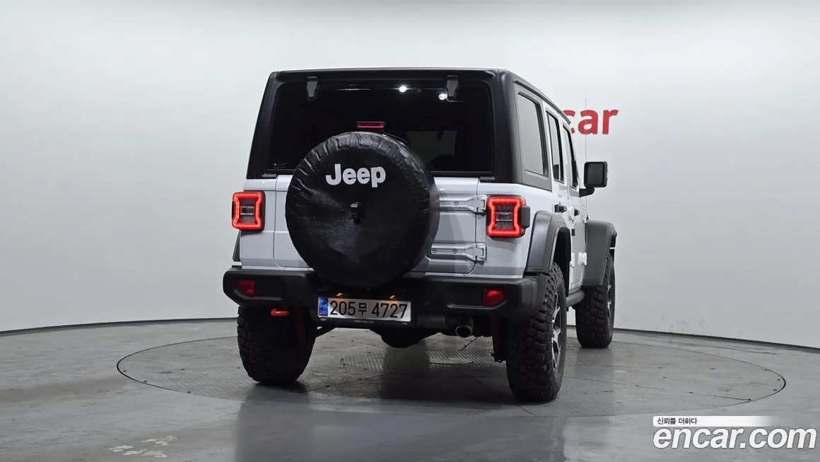 Jeep Wrangler 2023 из KR, фото 2