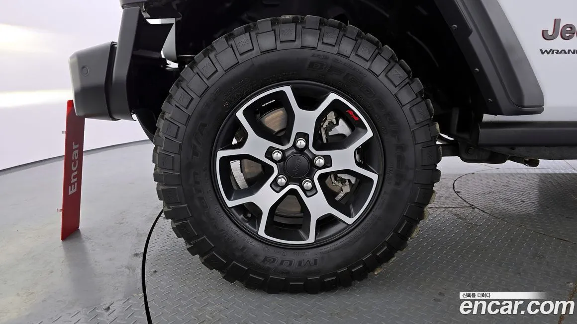 Jeep Wrangler 2023 из KR, фото 6