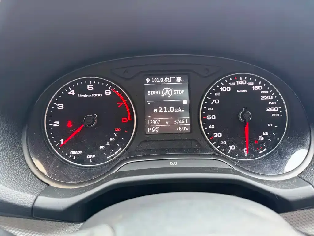 Audi Q2L 2021 из CN, фото 7