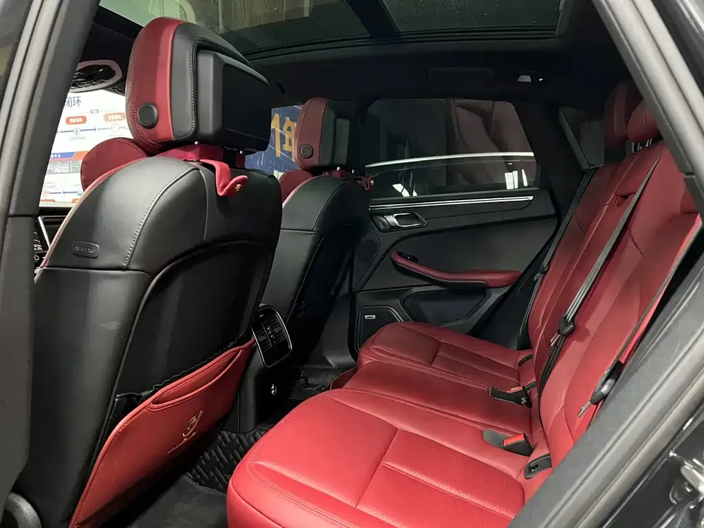 Porsche Macan 2024 из CN, фото 7