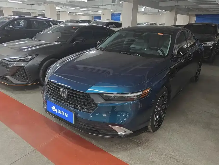 Honda Accord New Energy 2023 из CN, фото 1
