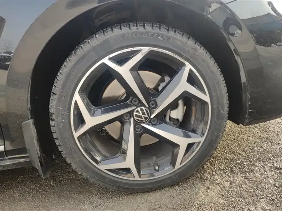 Volkswagen Passat — фото 6