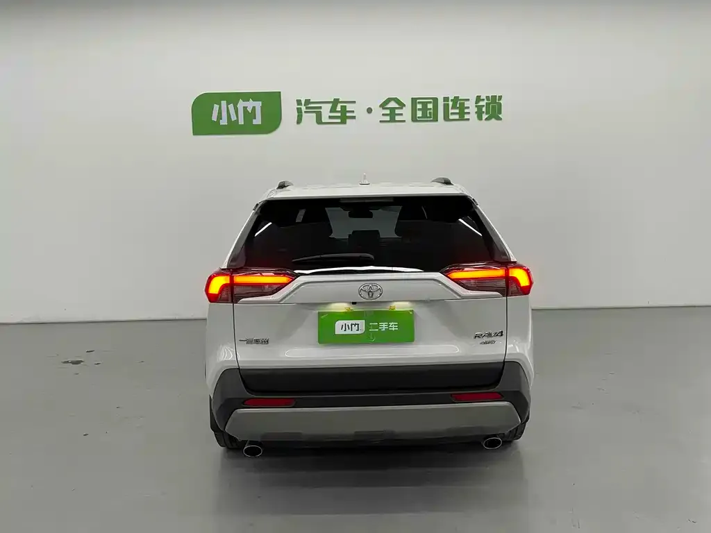 Toyota RAV4 2022 из CN, фото 5