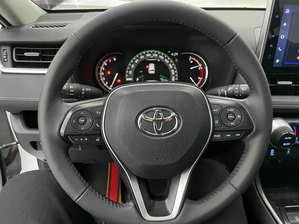 Toyota RAV4 2022 из CN, фото 9
