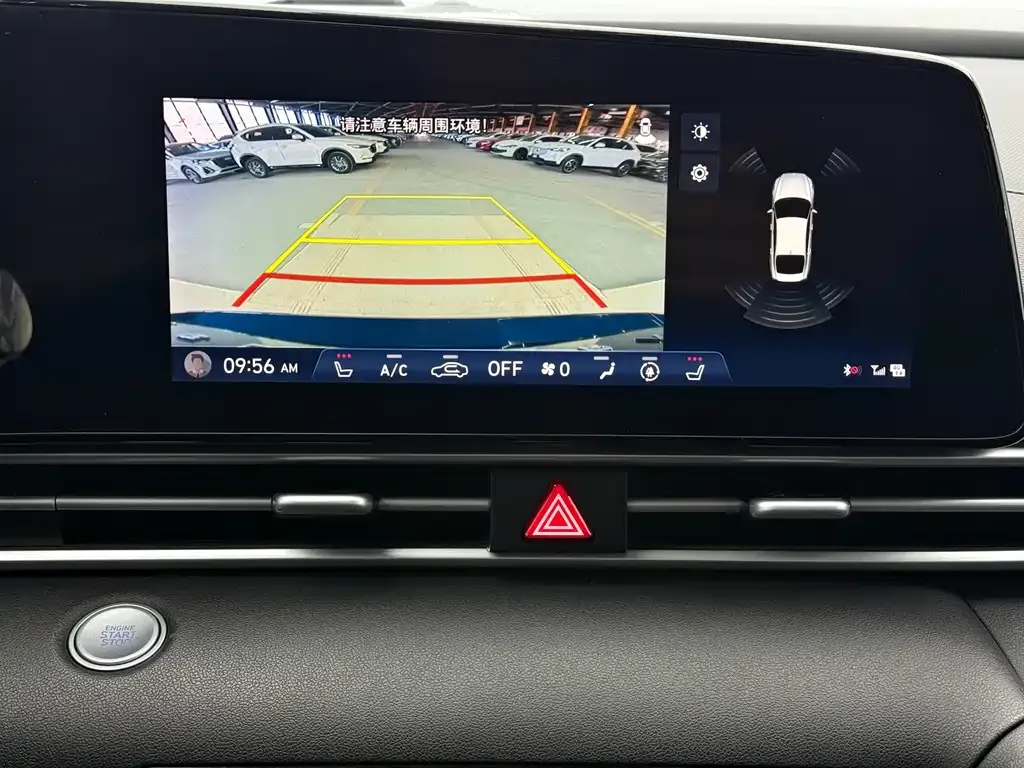 Hyundai Elantra 2021 из CN, фото 4