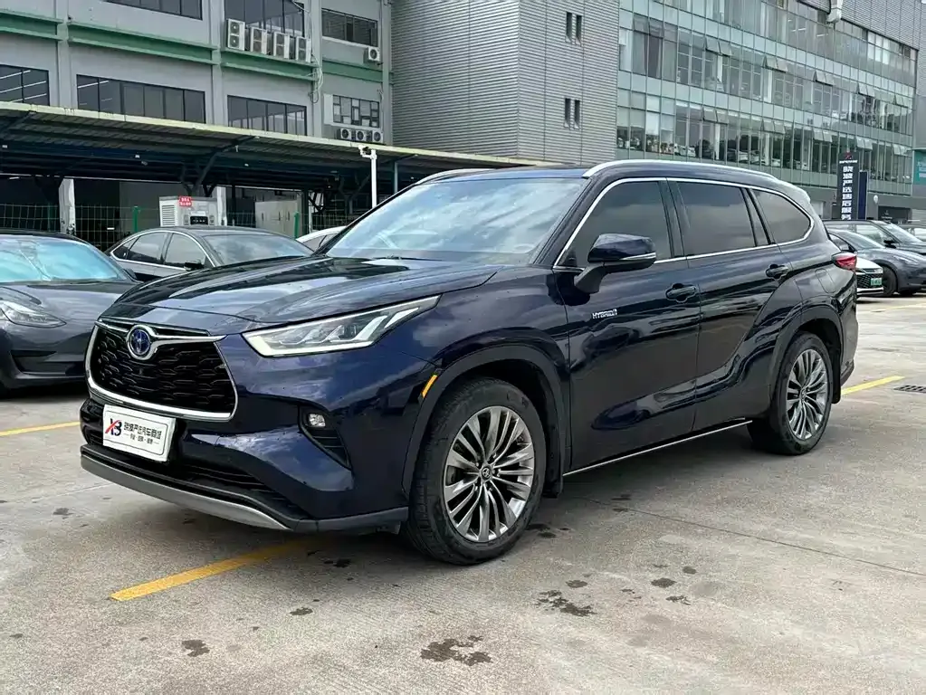 Toyota Highlander 2021 из CN, фото 1