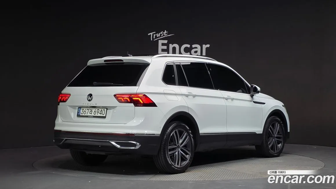 Volkswagen Tiguan — фото 2