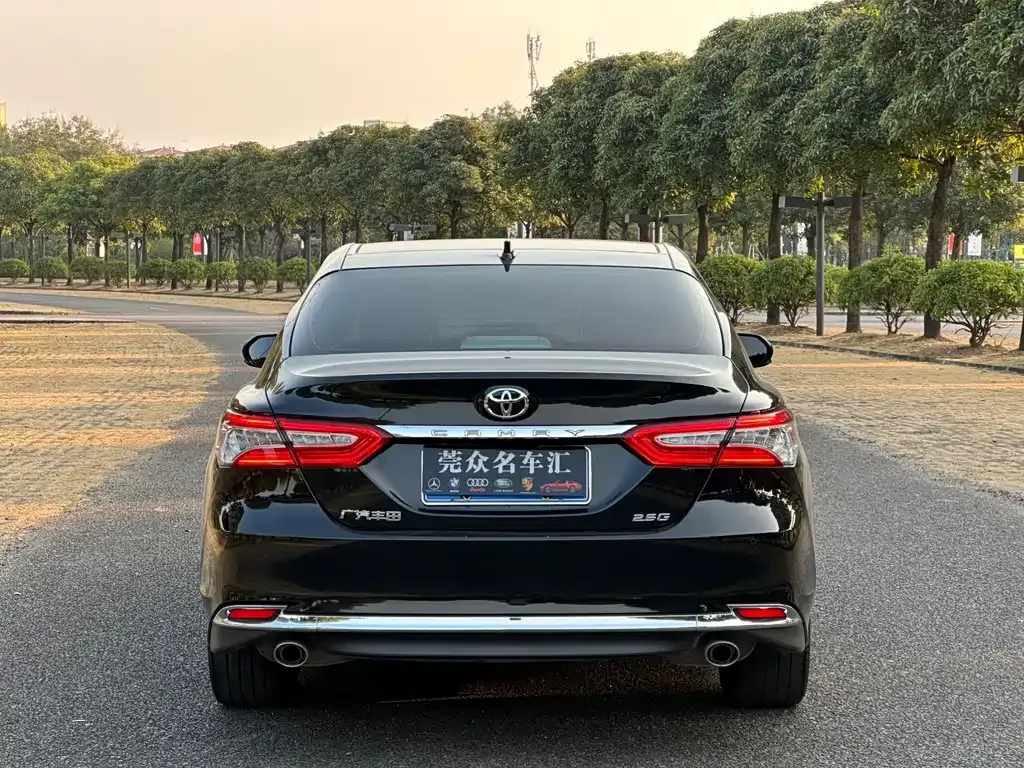 Toyota Camry 2023 из CN, фото 7