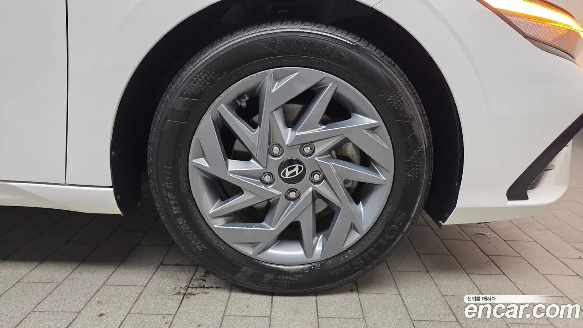 Hyundai AVANTE — фото 10