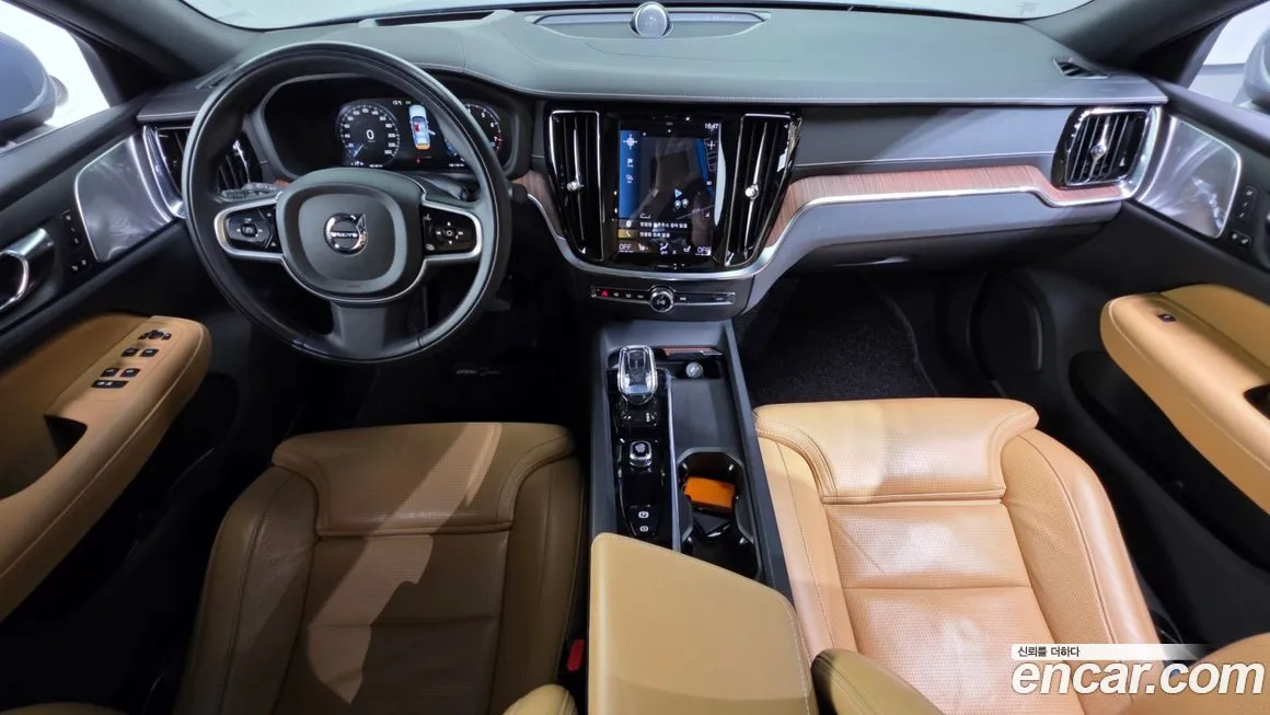 Volvo S60 2022 из KR, фото 2