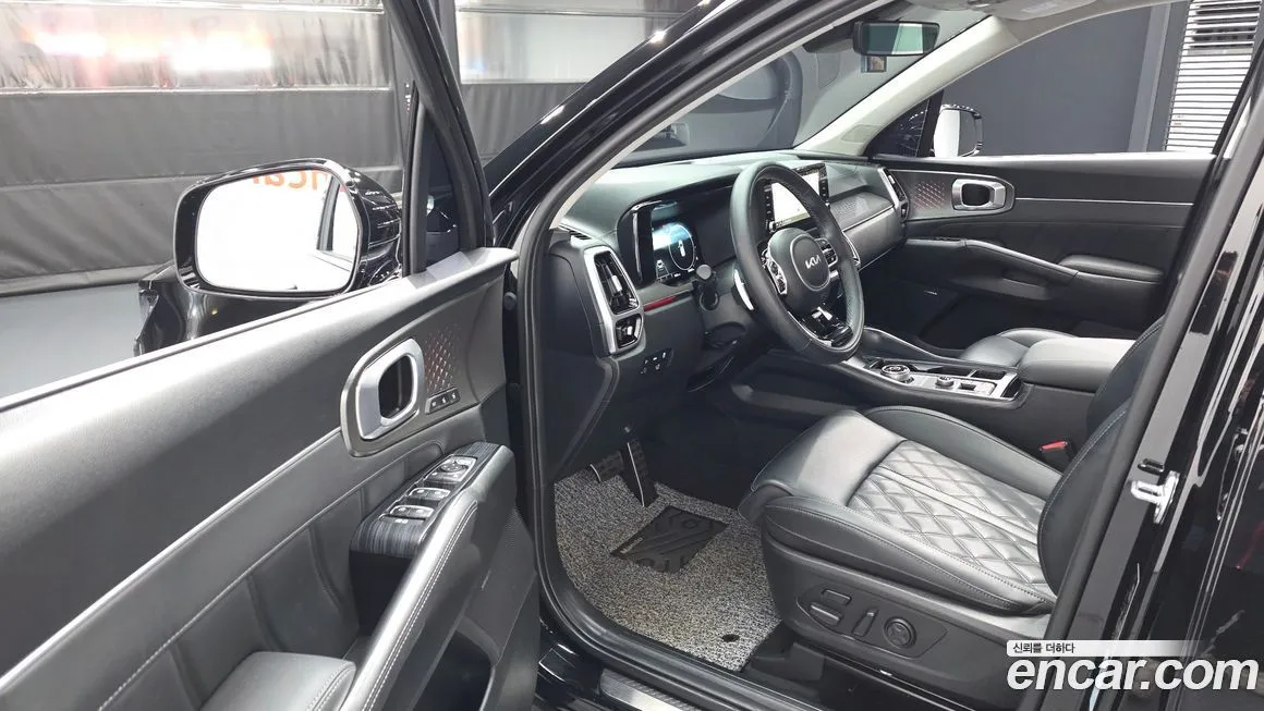 Kia Sorento — фото 6