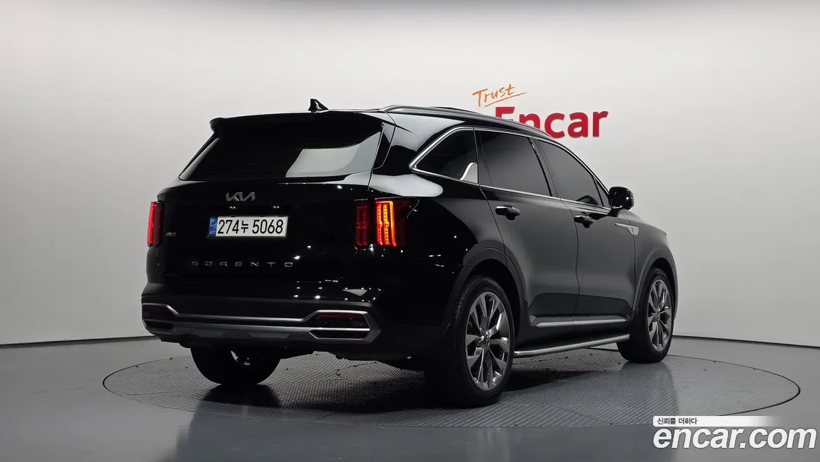 Kia Sorento — фото 7