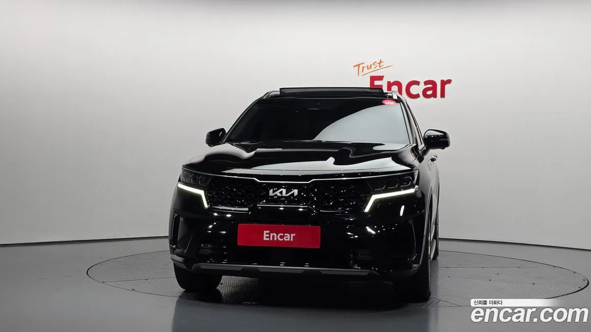 Kia Sorento — фото 5