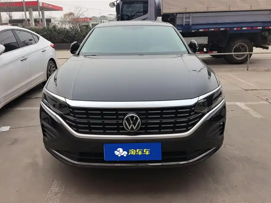 Volkswagen Passat — фото 8