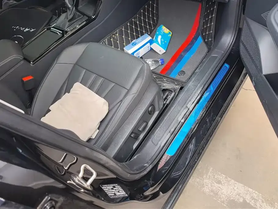 Volkswagen Passat — фото 5