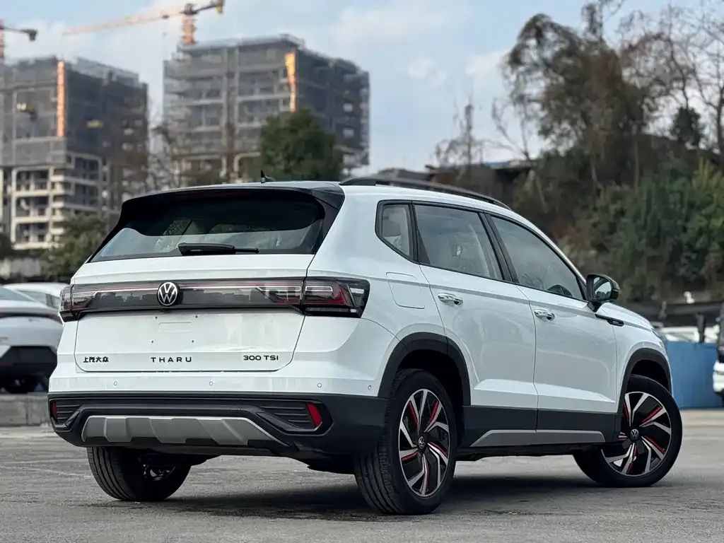 Volkswagen Tharu 2024 из CN, фото 9