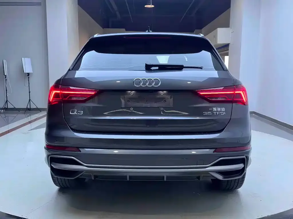 Audi Q3 2022 из CN, фото 4