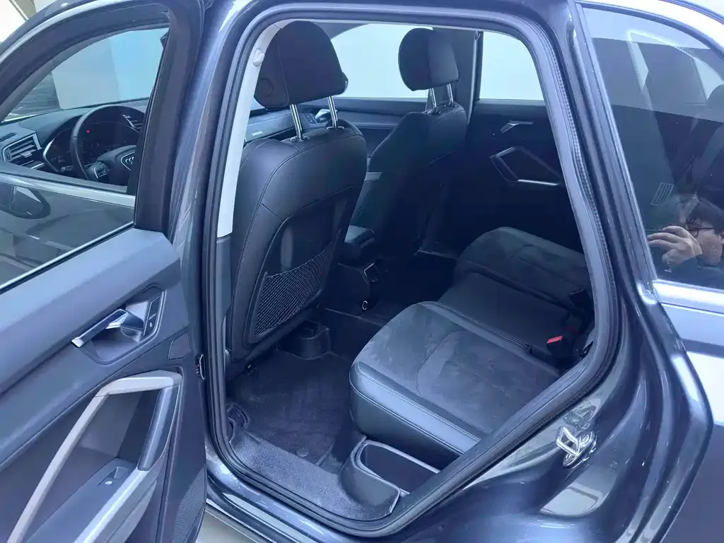 Audi Q3 2022 из CN, фото 9
