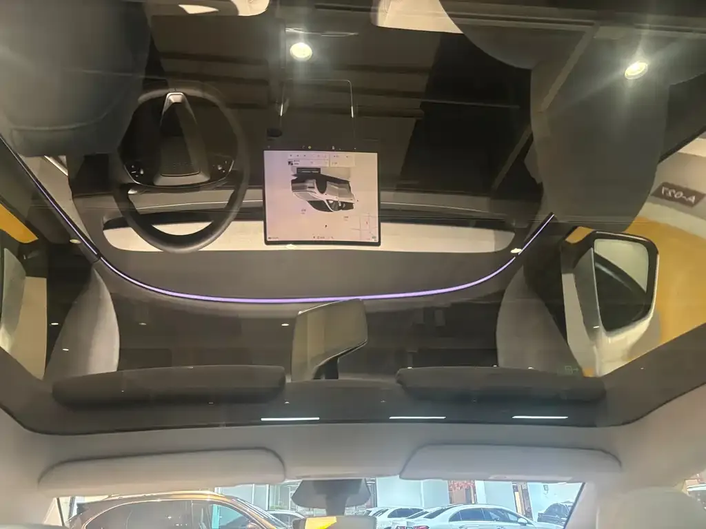Tesla Model Y 2025 из CN, фото 3