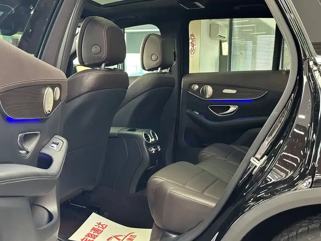 Mercedes-Benz GLC 2022 из CN, фото 8