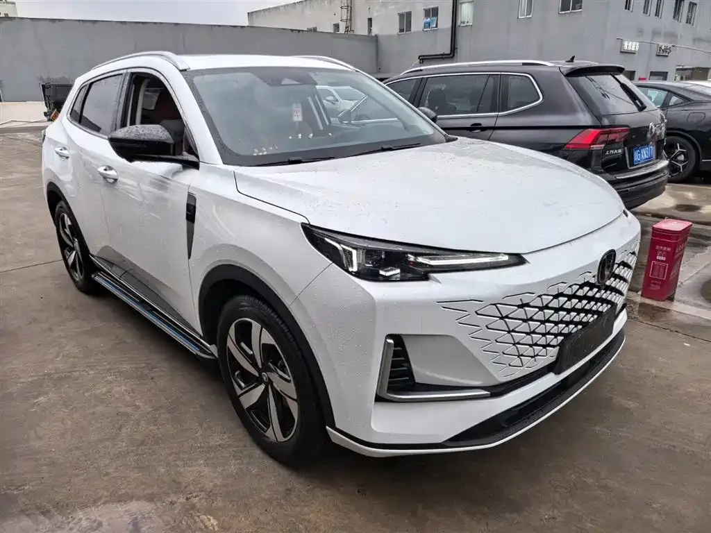 Changan CS55PLUS — фото 10