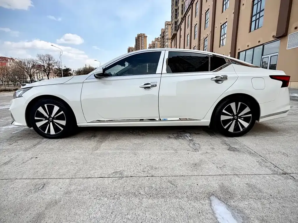Nissan Teana 2022 из CN, фото 10