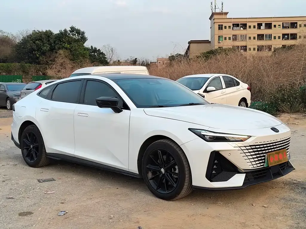 Changan UNI-V iDD 2023 из CN, фото 10