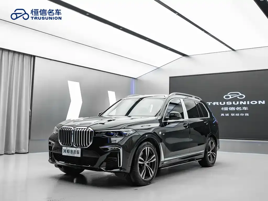 BMW X7 — фото 1