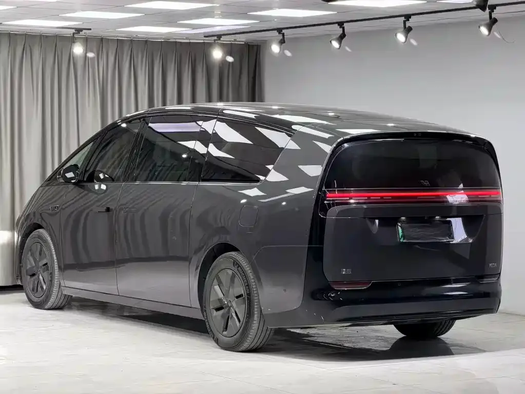 Li Auto MEGA 2024 из CN, фото 8