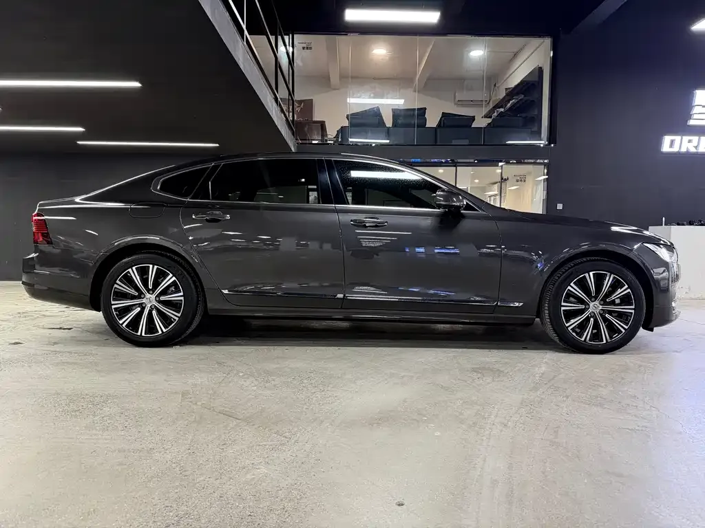 Volvo S90 — фото 2