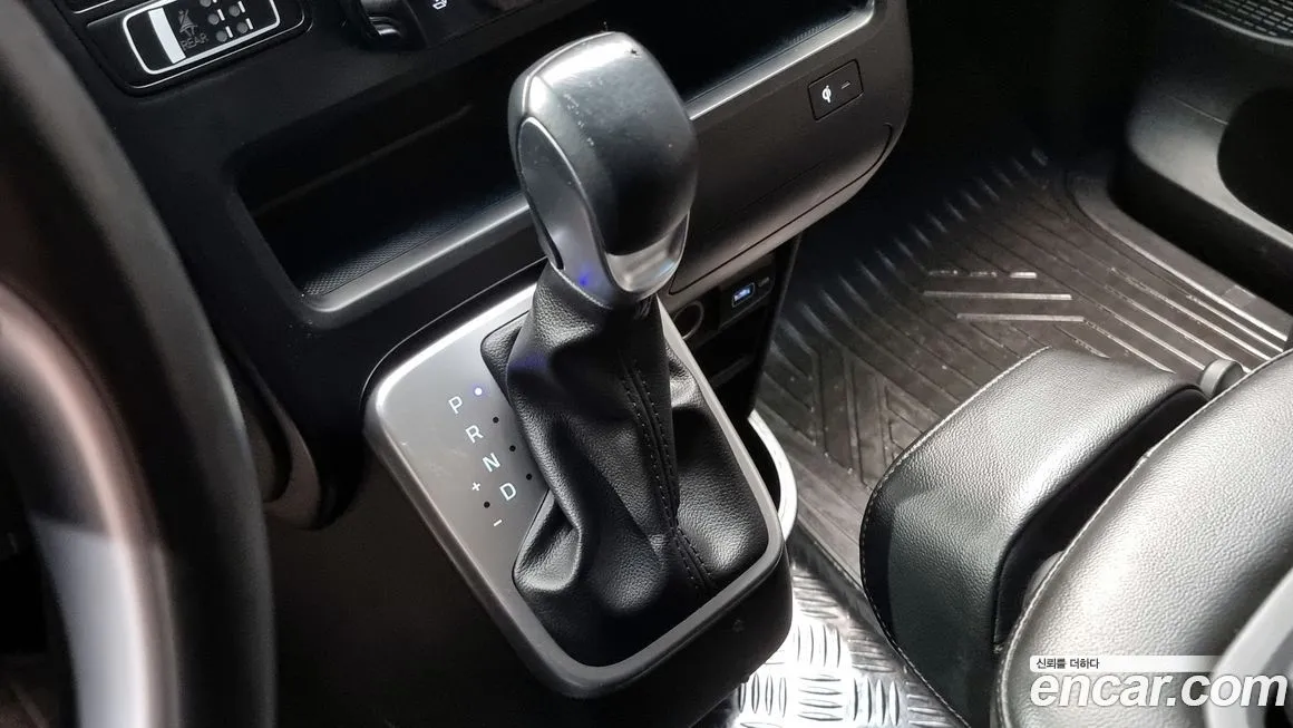Hyundai Staria 2022 из KR, фото 5