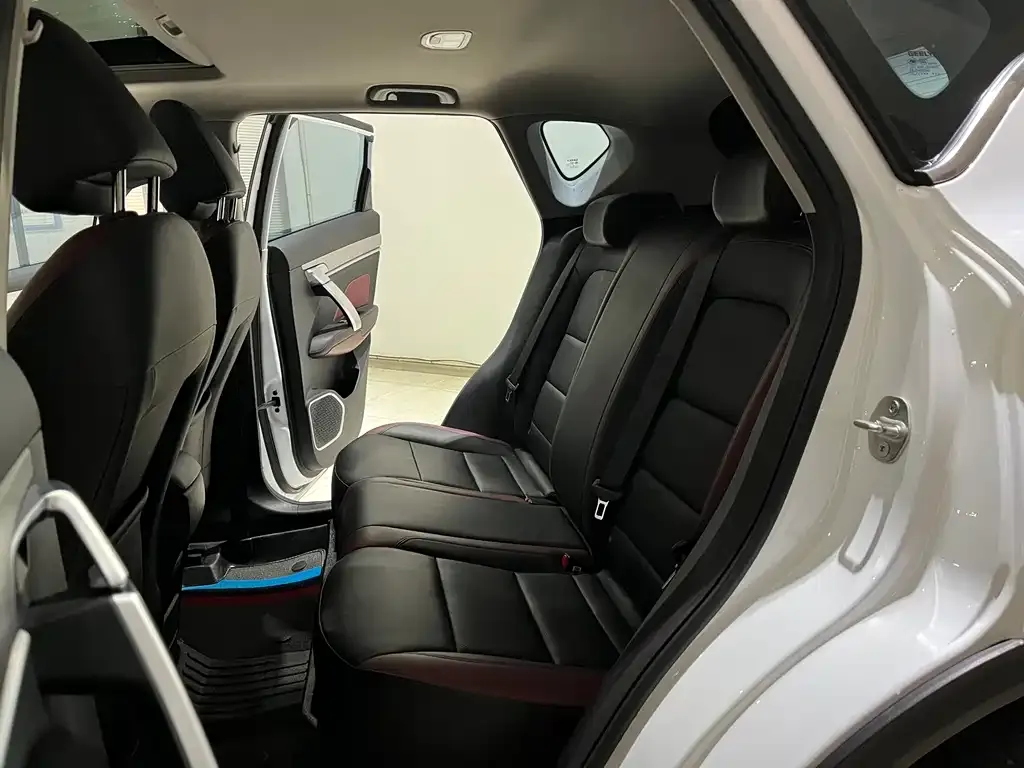 Geely Binyue 2022 из CN, фото 7