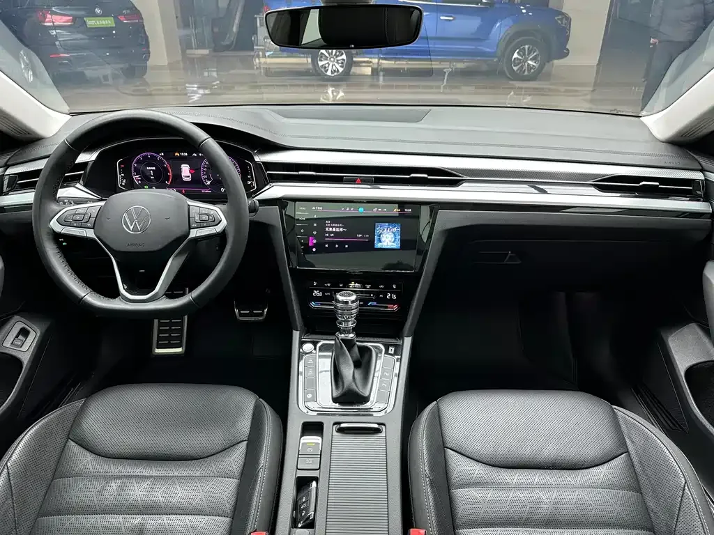 Volkswagen CC 2024 из CN, фото 10