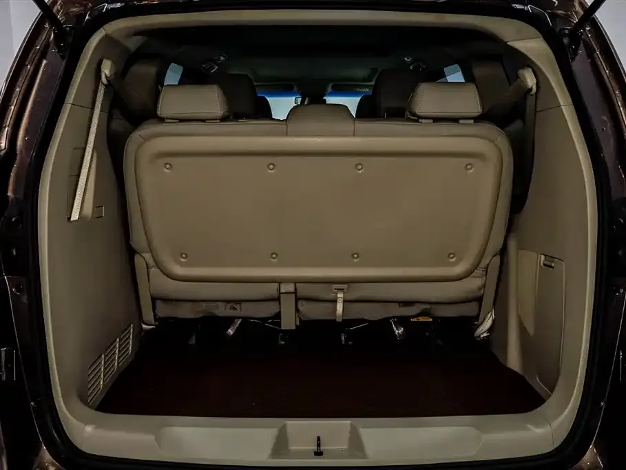Buick GL8 2021 из CN, фото 8