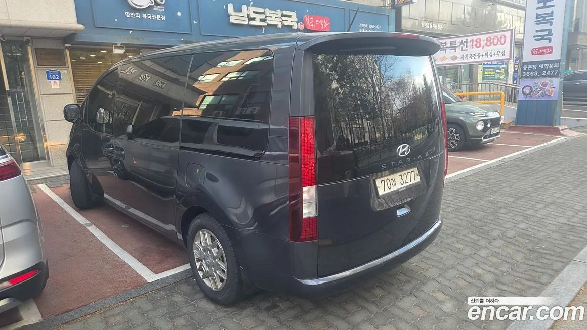 Hyundai Staria — фото 2
