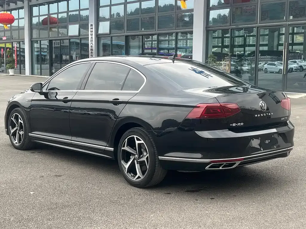 Volkswagen Magotan — фото 8