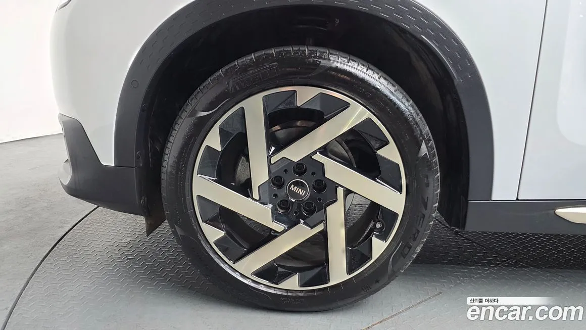 Mini Countryman 2024 из KR, фото 8