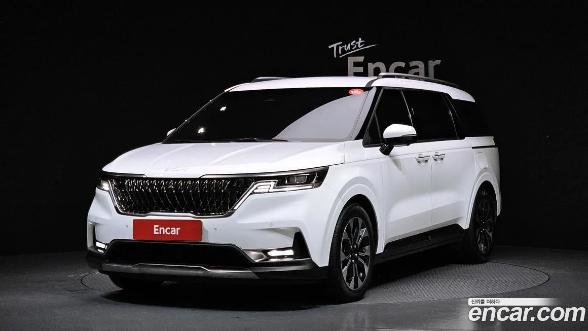 Kia Carnival 7-Seater Signature