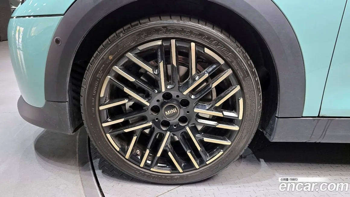 Mini Cooper 2025 из KR, фото 3