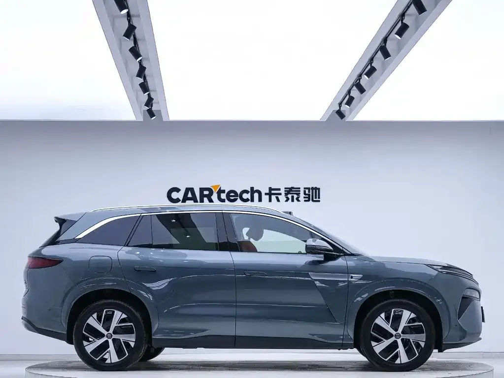 BYD Tang L — фото 2