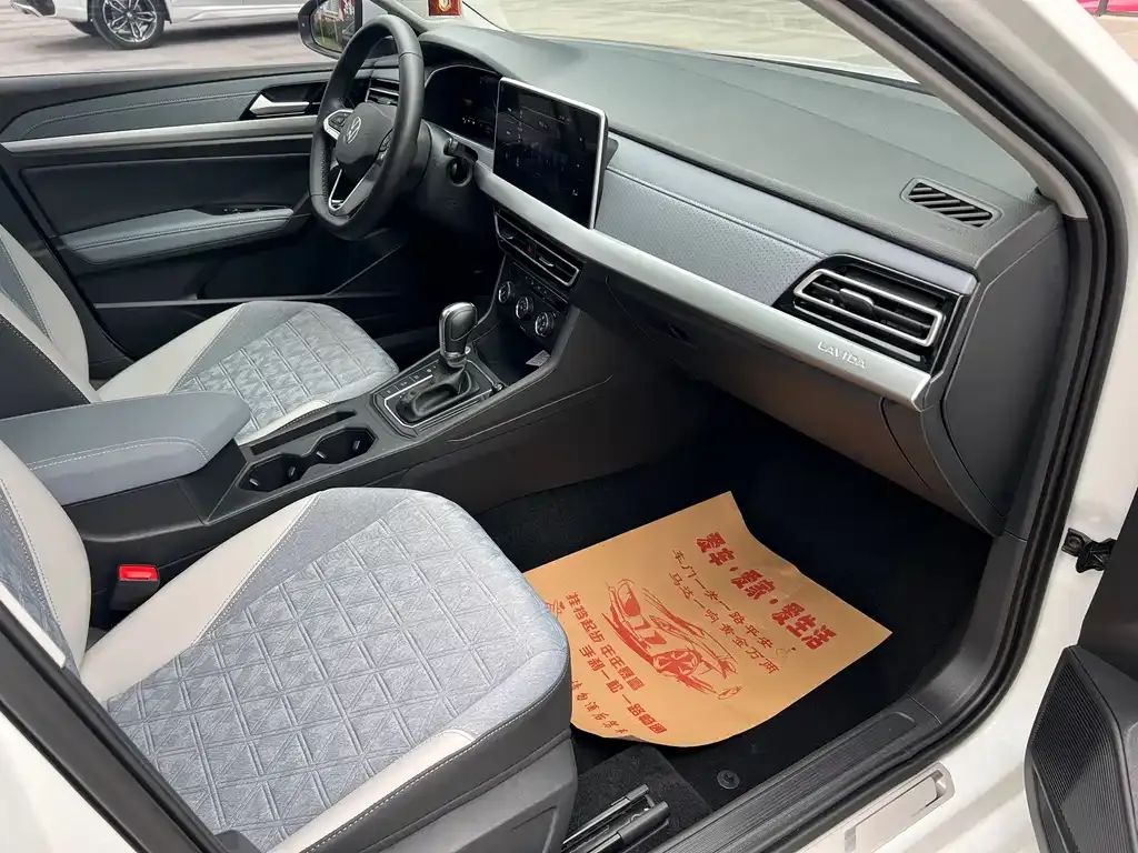 Volkswagen Lavida 2023 из CN, фото 4