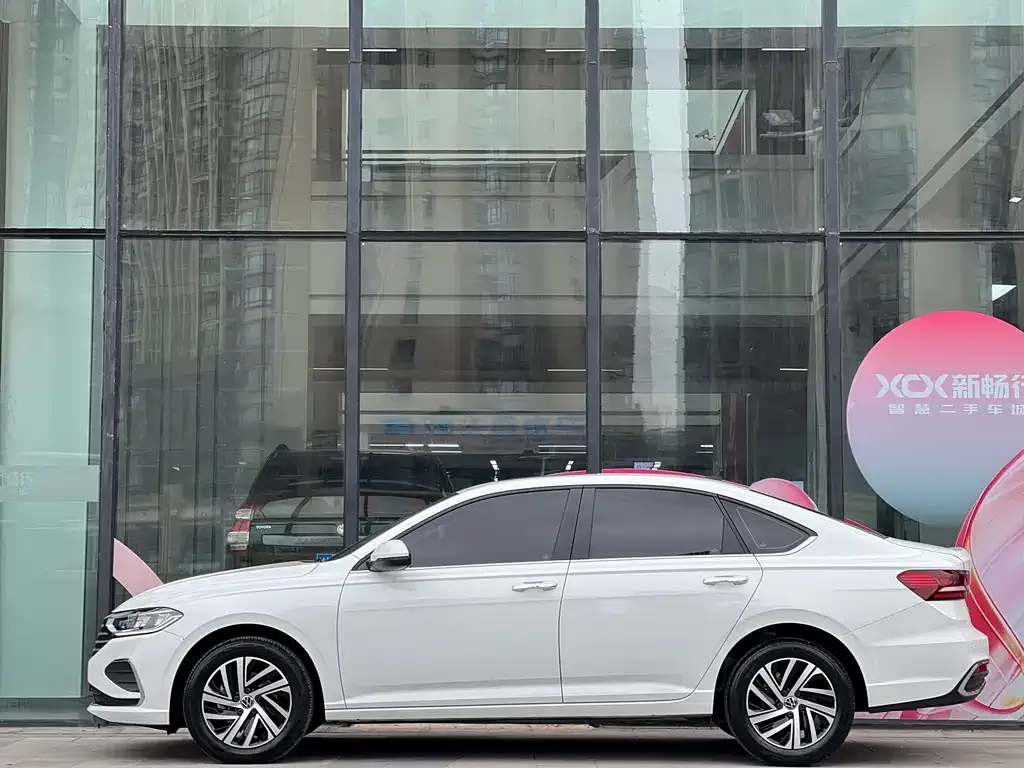 Volkswagen Lavida 2023 из CN, фото 5