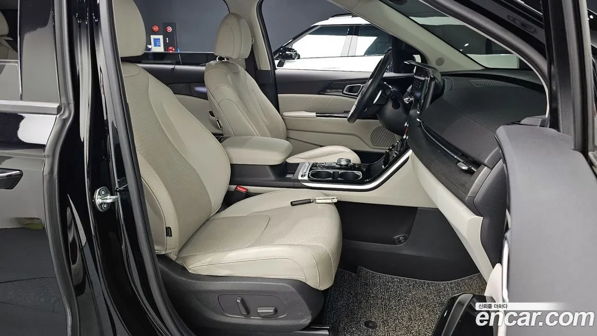 Kia Carnival 2023 из KR, фото 9