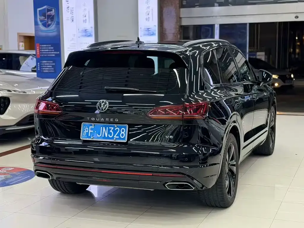 Volkswagen Touareg 2023 из CN, фото 3
