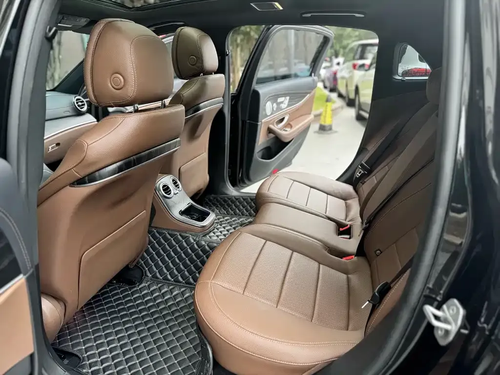 Mercedes-Benz E-Class 2021 из CN, фото 7