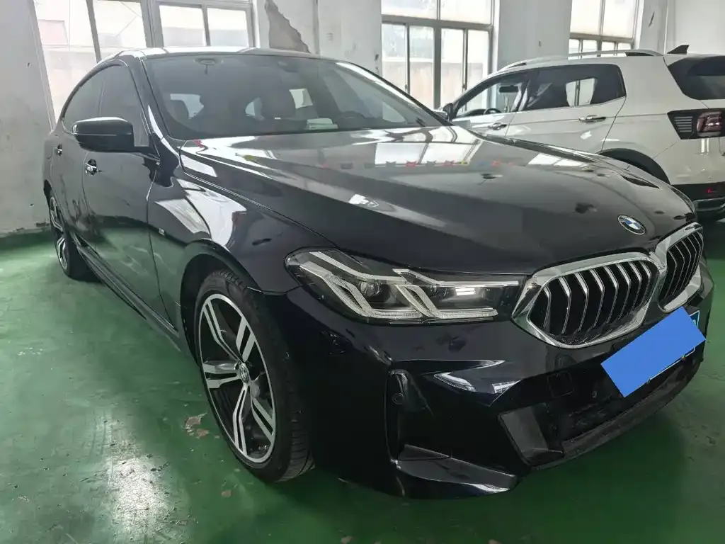 BMW 6 Series GT 2021 из CN, фото 10