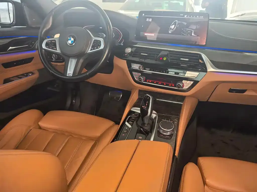 BMW 6 Series GT 2021 из CN, фото 2