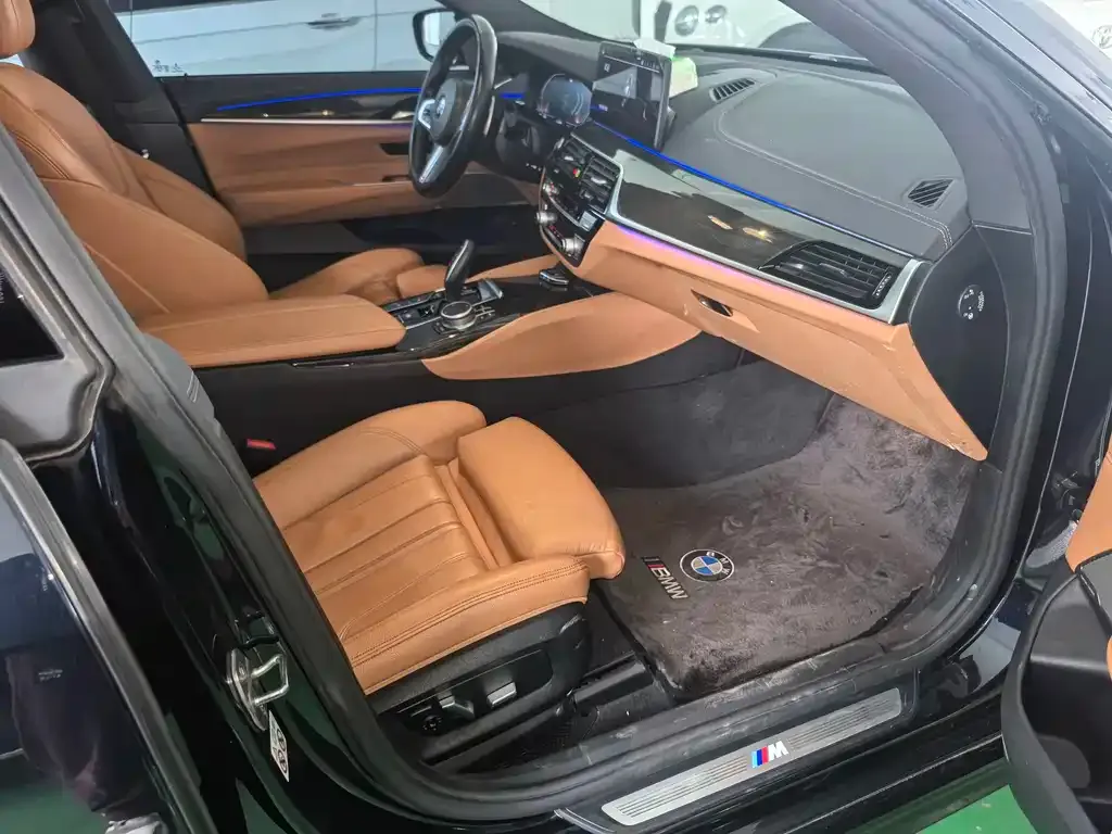 BMW 6 Series GT 2021 из CN, фото 3
