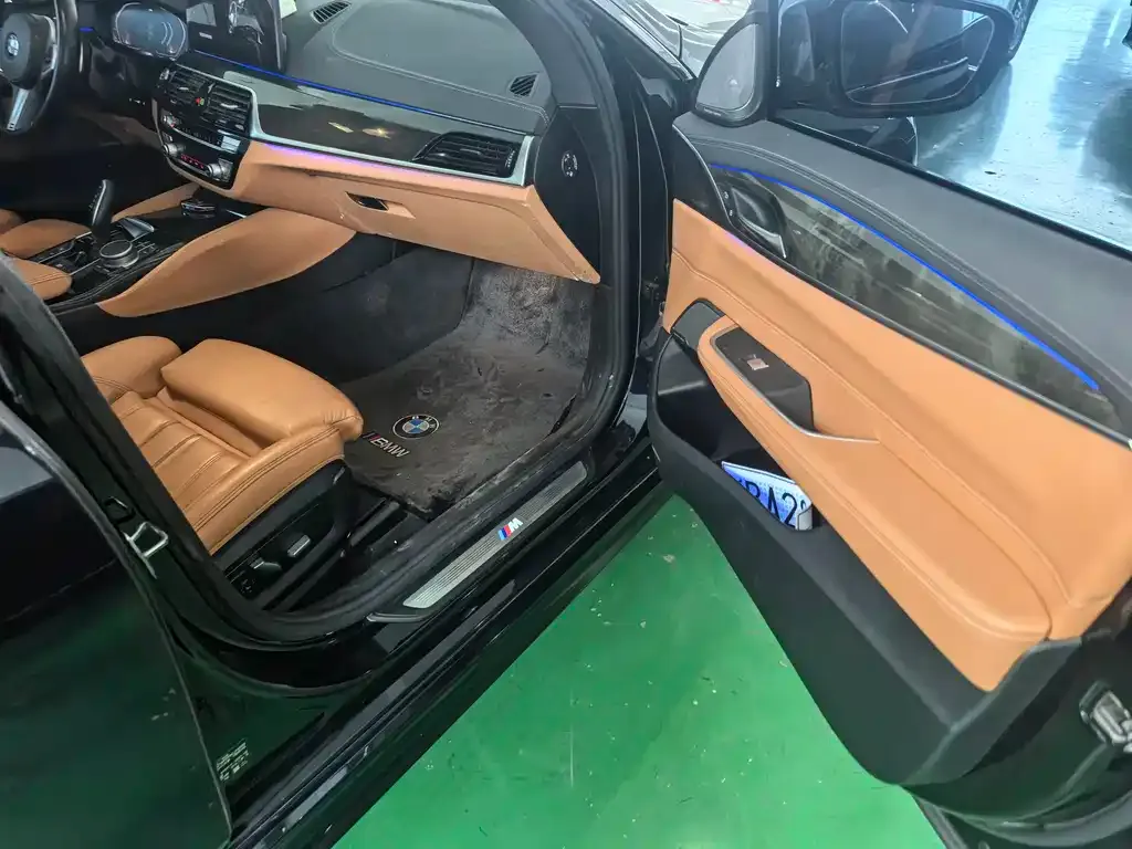 BMW 6 Series GT 2021 из CN, фото 4