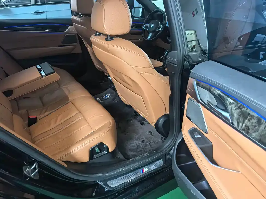 BMW 6 Series GT 2021 из CN, фото 9